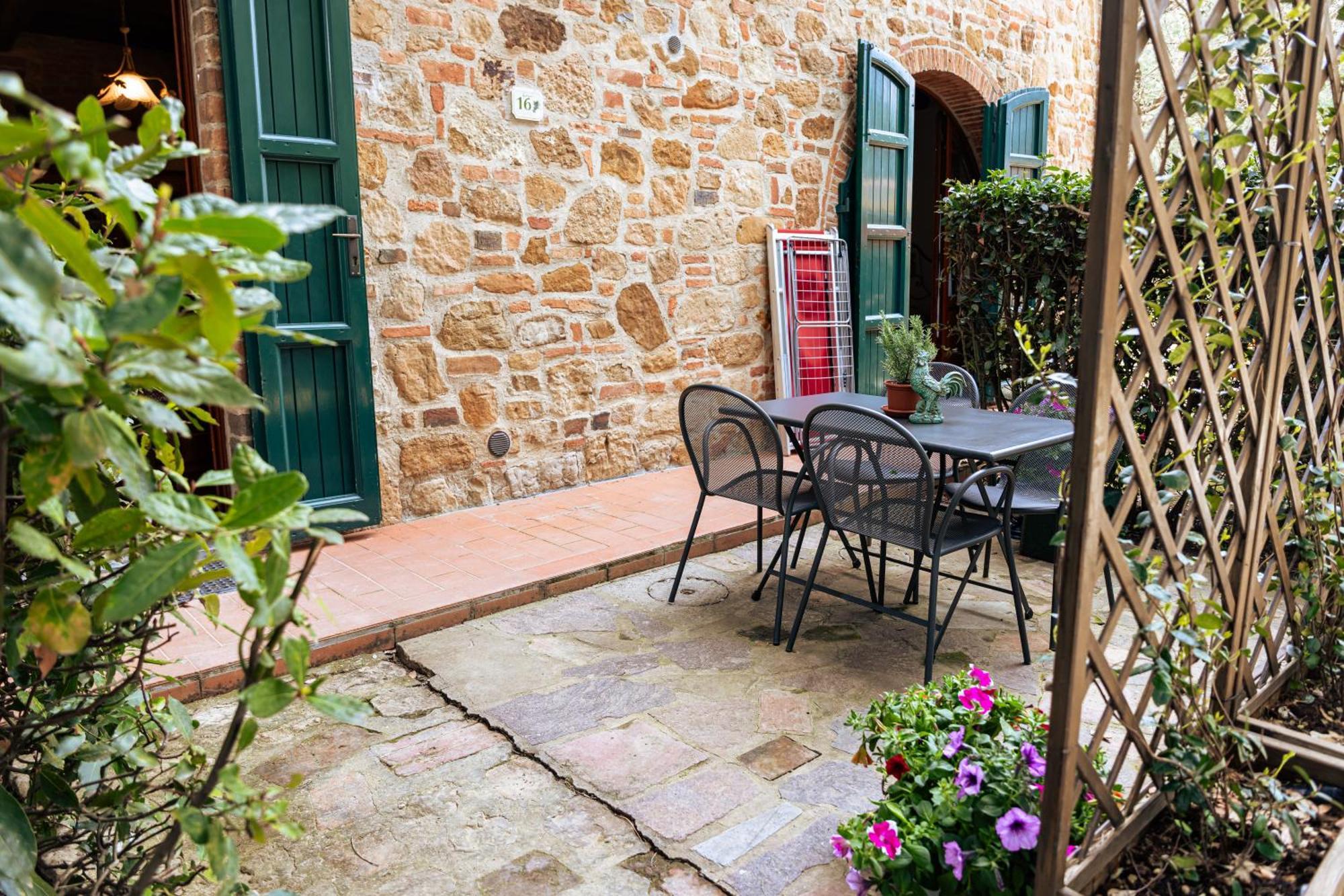 Borgo Il Poggio Agritourismo Villa Montaione Exterior photo